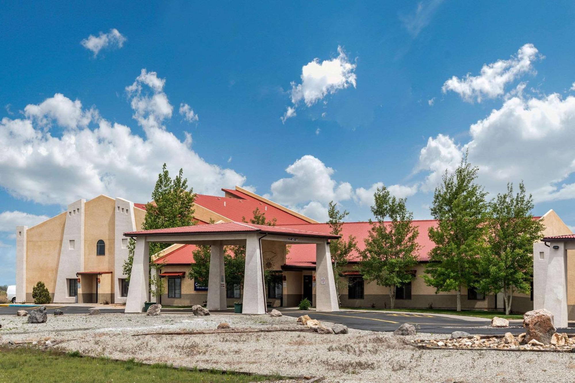 Comfort Inn & Suites Аламоса Екстериор снимка
